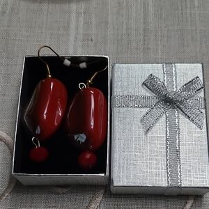 Elegant Red Earrings